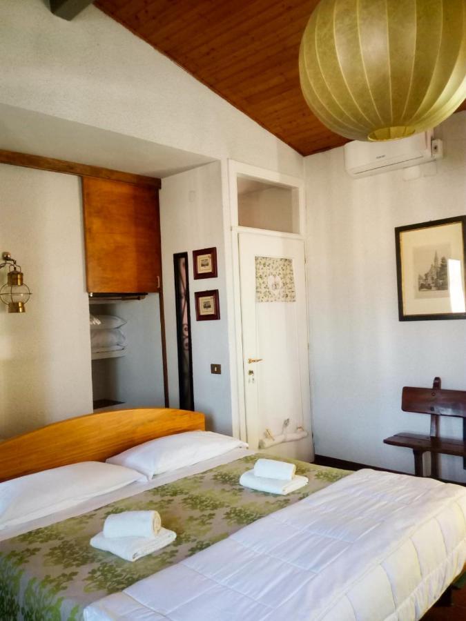 Bed And Breakfast Mimosa Cascina Exterior foto